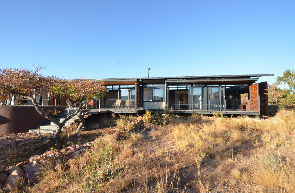 House Duvenhage - Designed by Earthworld Architects