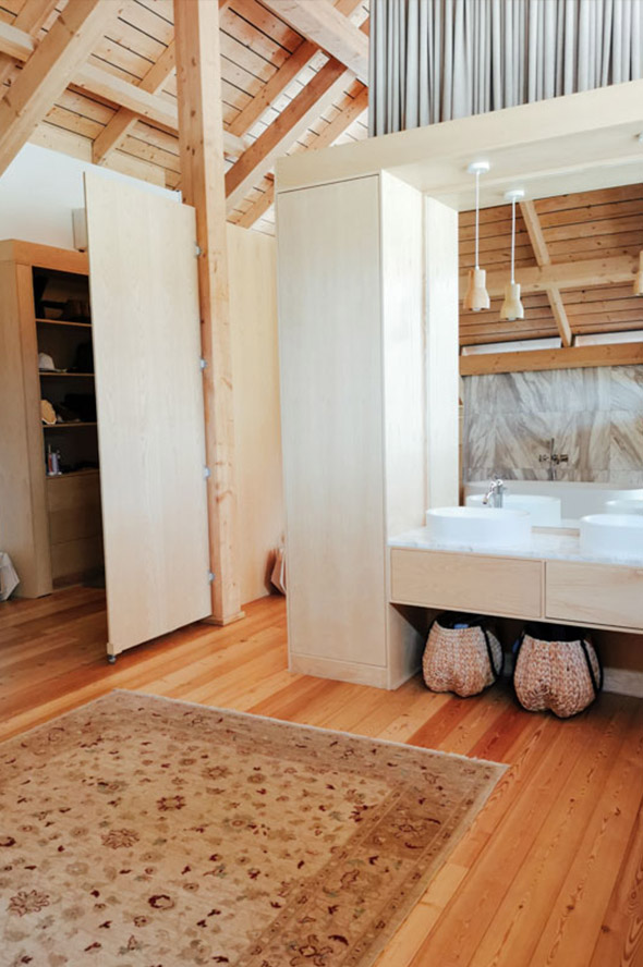Timber House 2 - Designed by Earthworld Architects & Interiors
