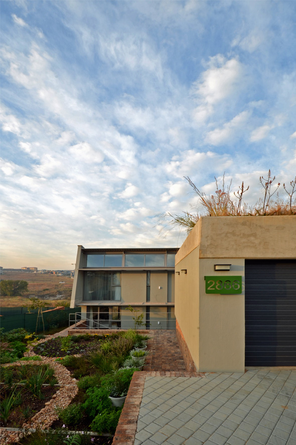 House van Dyk - Designed by Earthworld Architects & Interiors