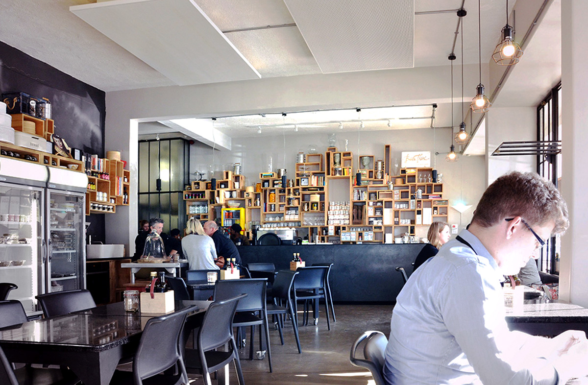 Carlton Cafe - Designed by Earthworld Architects & Interiors