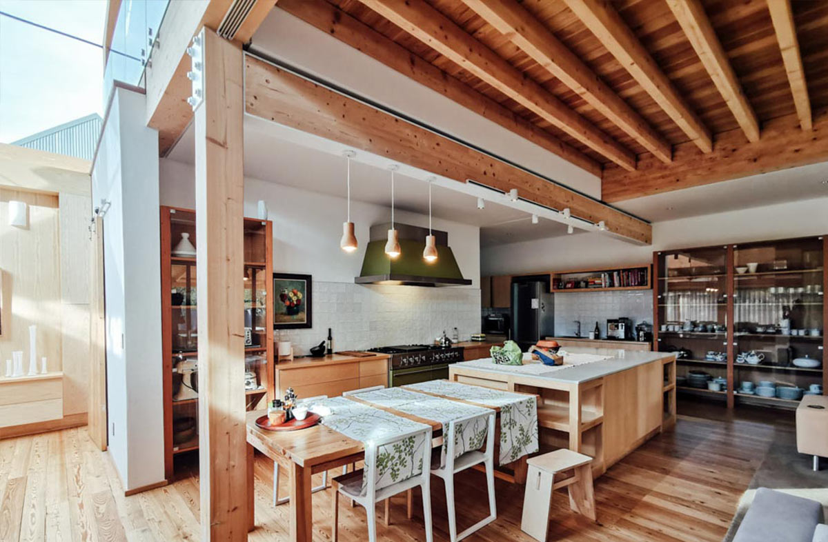 Timber House 2 - Designed by Earthworld Architects & Interiors